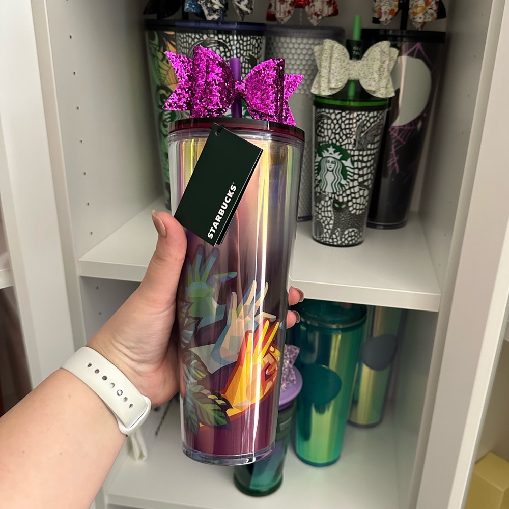 BNWT ALS Starbucks cup beautiful,not released in Canada!
